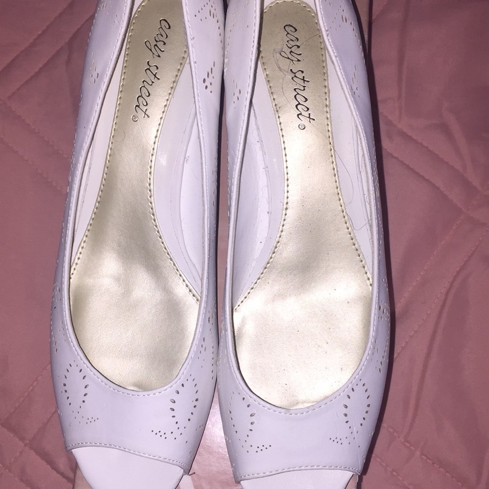 White Women’s shoes